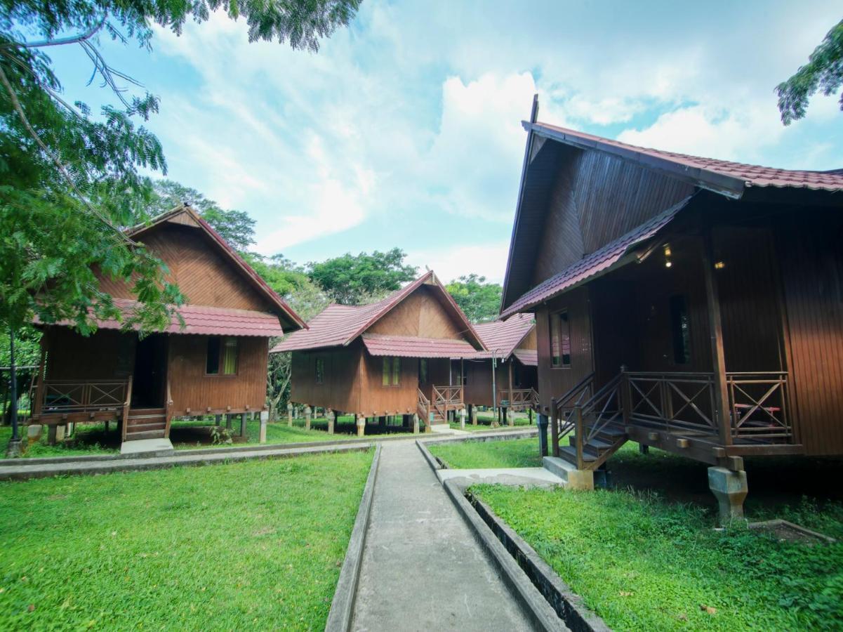 Oyo 3475 Villa Ex Mtq Pagaralam Екстериор снимка